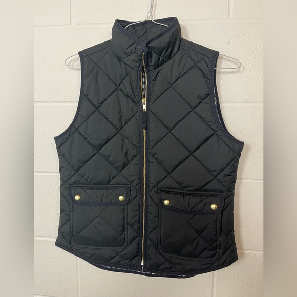 NWT J.Crew Quilted Black Vest Small Gingham Lining - Picture 1 of 6